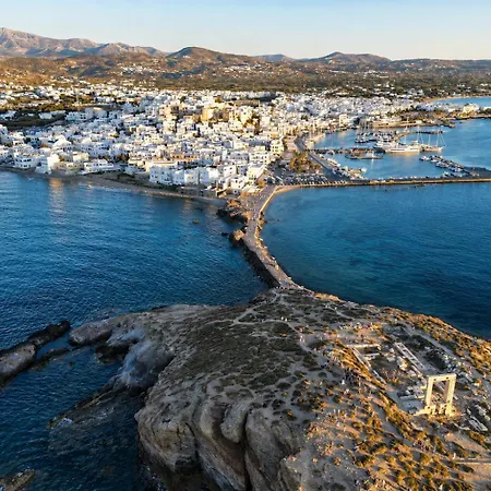 アパート Island Flavor - Naxos Seaview Retreat With Balcony