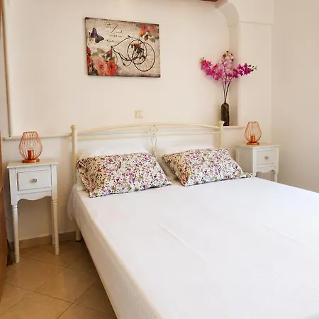 Island Flavor - Naxos Seaview Retreat With Balcony *